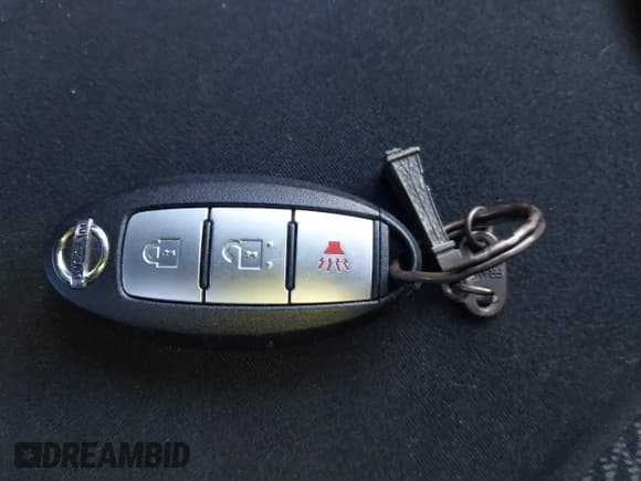 ✅ 2014 Nissan Pathfinder SL • VIN: 5N1AR2MM9EC730316 • Lot: 43905988. Listed on IAAI with 127,561 mi. Free auction sales archive from the USA and detailed vehicle history report at DreamBid. Image 11.