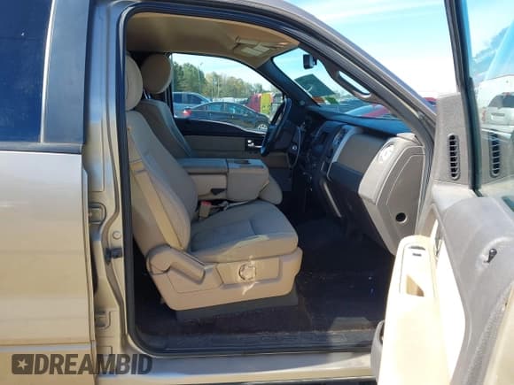 ✅ 2014 Ford F-150 XLT • VIN: 1FTFW1EF0EFA89763 • Lot: 43533941. Listed on IAAI with 177,682 mi. Free auction sales archive from the USA and detailed vehicle history report at DreamBid. Image 5.