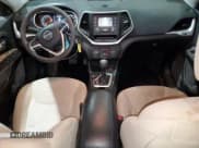 ✅ 2016 Jeep Cherokee Sport • VIN: 1C4PJLAB8GW274177 • Lot: 91631385. Listed on Copart with 243,464 mi. Free auction sales archive from the USA and detailed vehicle history report at DreamBid. Image 8.