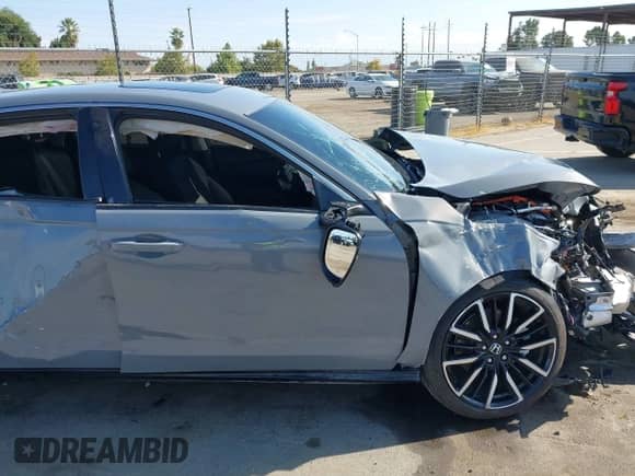 2025 Honda Accord Touring с VIN 1HGCY2F89SA037237, выставлен на аукционе IAAI как лот 43195789 с пробегом 15 773 миль миль и . История ставок и продаж доступна на DreamBid. Изображение 21.