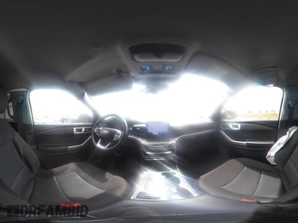 ✅ 2022 Ford Explorer XLT • VIN: 1FMSK7DH2NGC35828 • Lot: 41934116. Wystawiony na IAAI z przebiegiem 46 332 mil. Bezpłatny archiwum sprzedaży aukcyjnych z USA i szczegółowy raport historii pojazdu na DreamBid. Zdjęcie 18.