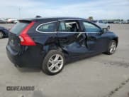 ✅ 2015 Volvo V60 T5 Drive-E Premier • VIN: YV140MEK4F1261924 • Лот: 53111885. Опубликован ранее на Copart с пробегом 86 620 миль. Бесплатный доступ к архиву аукционных продаж из США и подробный отчёт об истории автомобиля на DreamBid. Изображение 3.
