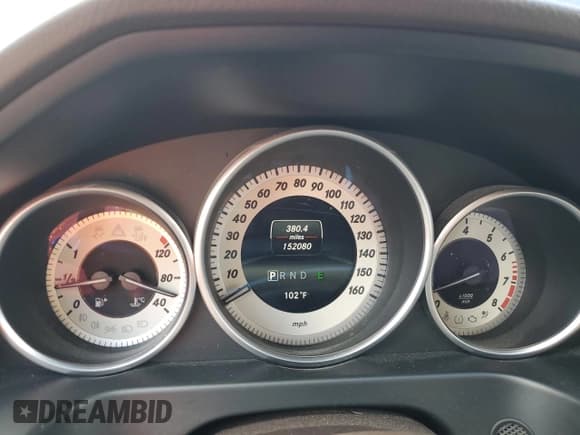 ✅ 2016 Mercedes-Benz E 350 Luxury • VIN: WDDHH8JB3GB197275 • Лот: 67021645. Опубликован ранее на Copart с пробегом 152 080 миль. Бесплатный доступ к архиву аукционных продаж из США и подробный отчёт об истории автомобиля на DreamBid. Изображение 9.