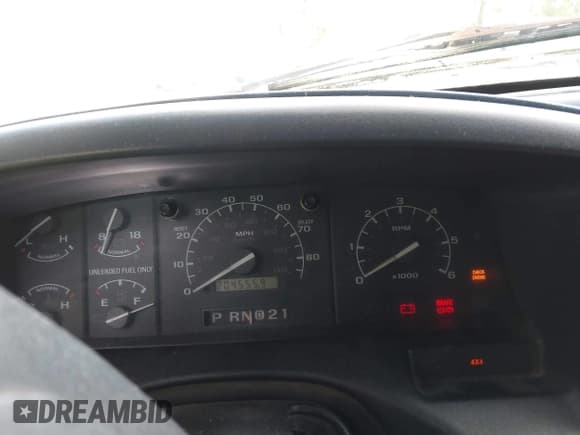 ✅ 1995 Ford Bronco Eddie Bauer • VIN: 1FMEU15NXSLA12108 • Lot: 42670168. Wystawiony na IAAI z przebiegiem 204 555 mil. Bezpłatny archiwum sprzedaży aukcyjnych z USA i szczegółowy raport historii pojazdu na DreamBid. Zdjęcie 7.