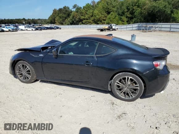 ✅ 2015 Scion FR-S • VIN: JF1ZNAA11F9705728 • Лот: 89929845. Опубликован ранее на Copart с пробегом 101 092 миль. Бесплатный доступ к архиву аукционных продаж из США и подробный отчёт об истории автомобиля на DreamBid. Изображение 2.