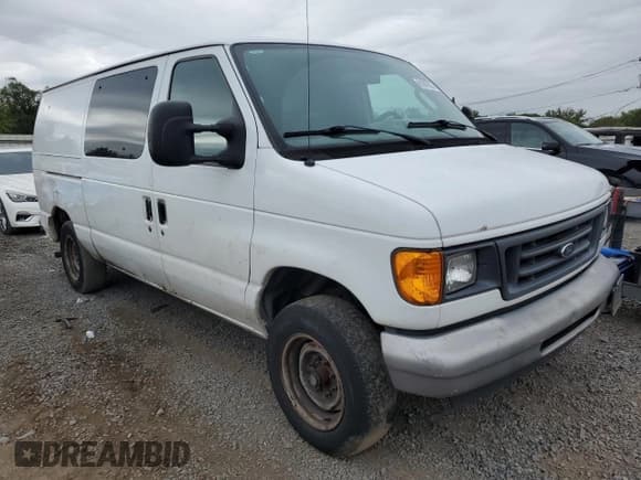 ✅ 2007 Ford Econoline Cargo Commercial • VIN: 1FTNE14W27DA57914 • Lot: 81067525. Listed on Copart with Not provided. Free auction sales archive from the USA and detailed vehicle history report at DreamBid. Image 4.