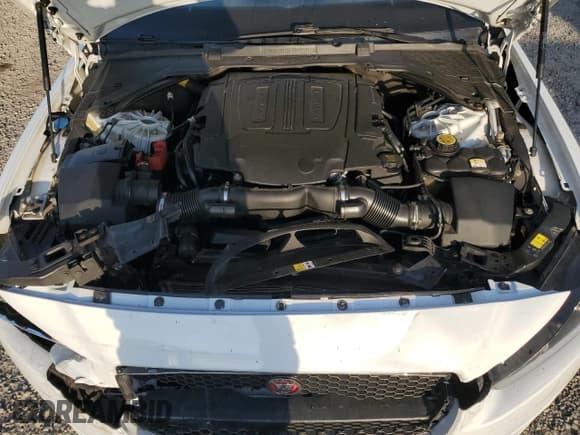 ✅ 2017 Jaguar XE 35t Premium • VIN: SAJAJ4BVXHCP16126 • Лот: 57761985. Опубликован ранее на Copart с пробегом 84 994 миль. Бесплатный доступ к архиву аукционных продаж из США и подробный отчёт об истории автомобиля на DreamBid. Изображение 11.