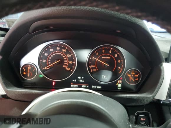 ✅ 2015 BMW 3 Series 328i xDrive • VIN: WBA3B5G58FNS19920 • Лот: 91246955. Опубликован ранее на Copart с пробегом 114 091 миль. Бесплатный доступ к архиву аукционных продаж из США и подробный отчёт об истории автомобиля на DreamBid. Изображение 9.