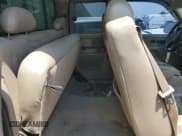 ✅ 2004 Chevrolet Silverado 1500 Z71 • VIN: 2GCEK19T241274961 • Лот: 59773574. Опубликован ранее на Copart с пробегом 294 469 миль. Бесплатный доступ к архиву аукционных продаж из США и подробный отчёт об истории автомобиля на DreamBid. Изображение 10.