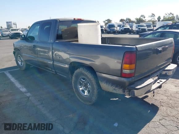 ✅ 2001 Chevrolet Silverado 1500 LS • VIN: 1GCEC19V41Z165192 • Lot: 41060816. Listed on IAAI with 265,933 mi. Free auction sales archive from the USA and detailed vehicle history report at DreamBid. Image 3.