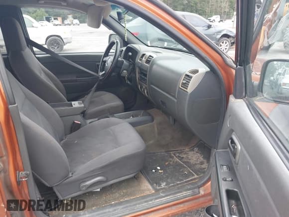 ✅ 2005 Chevrolet Colorado 1SF LS Z71 • VIN: 1GCDS136558183387 • Лот: 42919684. Опубликован ранее на IAAI с пробегом 272 027 миль. Бесплатный доступ к архиву аукционных продаж из США и подробный отчёт об истории автомобиля на DreamBid. Изображение 5.