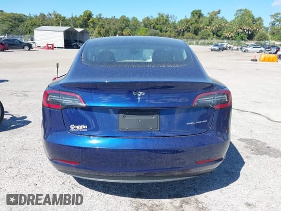 ✅ 2020 Tesla Model 3 Long Range • VIN: 5YJ3E1EBXLF664620 • Лот: 43463980. Опубликован ранее на IAAI с пробегом 88 169 миль. Бесплатный доступ к архиву аукционных продаж из США и подробный отчёт об истории автомобиля на DreamBid. Изображение 16.