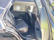 ✅ 2017 Hyundai Santa Fe 2.4L • VIN: 5XYZU3LB8HG447515 • Лот: 43413677. Опубликован ранее на IAAI с пробегом 126 060 миль. Бесплатный доступ к архиву аукционных продаж из США и подробный отчёт об истории автомобиля на DreamBid. Изображение 8.