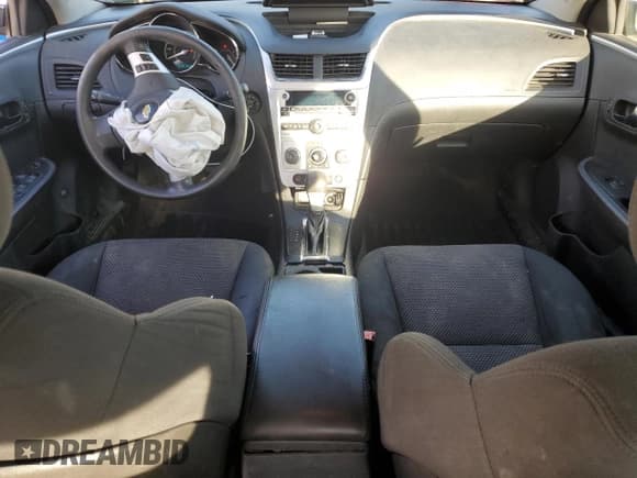 ✅ 2011 Chevrolet Malibu 1LT • VIN: 1G1ZC5EU9BF348170 • Lot: 80518384. Listed on Copart with 192,414 mi. Free auction sales archive from the USA and detailed vehicle history report at DreamBid. Image 8.