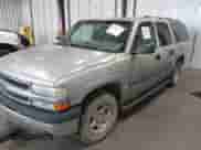 2005 Chevrolet Suburban LS z VIN 1GNFK16Z85J145229, wystawiony jako IAAI lot #42706478 z przebiegiem 198 500 mil mil oraz . Historia ofert i sprzedaży dostępna na DreamBid. Obrazek 2.