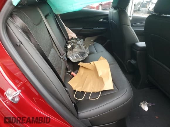 ✅ 2023 Chevrolet Bolt EV 2LT • VIN: 1G1FX6S07P4160071 • Lot: 82125634. Wystawiony na Copart z przebiegiem 14 672 mil. Bezpłatny archiwum sprzedaży aukcyjnych z USA i szczegółowy raport historii pojazdu na DreamBid. Zdjęcie 11.