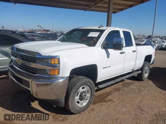✅ 2016 Chevrolet Silverado 2500HD Work Truck • VIN: 1GC2KUEG8GZ410714 • Лот: 43365692. Опубликован ранее на IAAI с пробегом 313 402 миль. Бесплатный доступ к архиву аукционных продаж из США и подробный отчёт об истории автомобиля на DreamBid. Изображение 2.