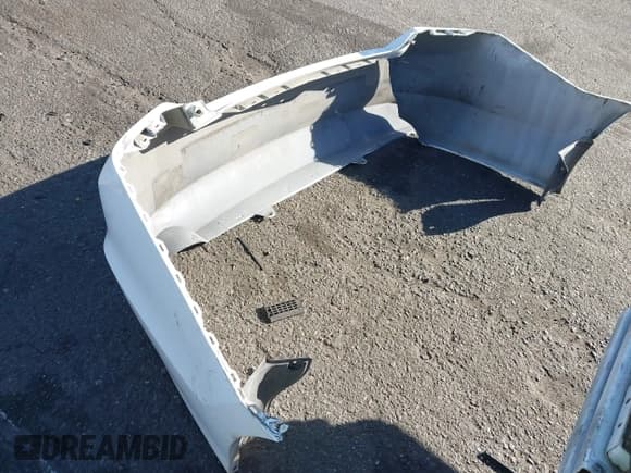 ✅ 2010 Honda Accord LX • VIN: 1HGCP2F39AA103324 • Lot: 43834119. Listed on IAAI with 145,472 mi. Free auction sales archive from the USA and detailed vehicle history report at DreamBid. Image 12.