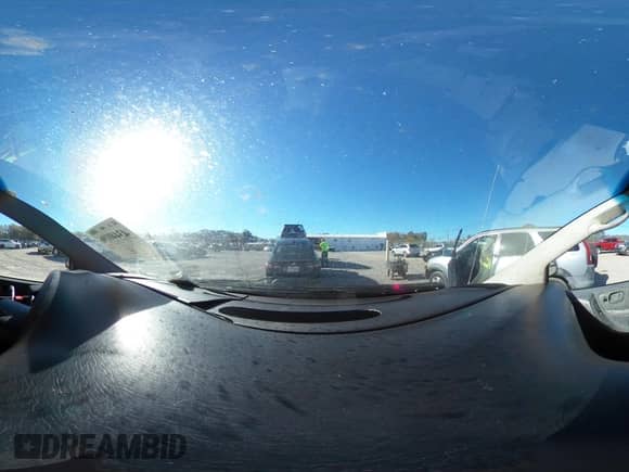 2005 Dodge Caravan SXT с VIN 2D4GP44L65R518524, выставлен на аукционе IAAI как лот 43440196 с пробегом 146 510 миль миль и . История ставок и продаж доступна на DreamBid. Изображение 18.