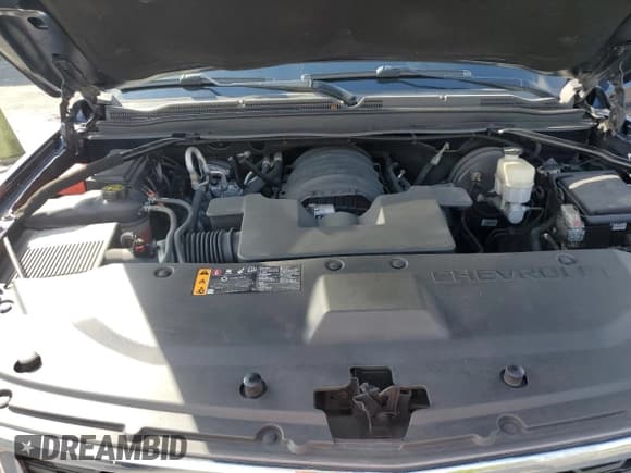 ✅ 2018 Chevrolet Suburban LT • VIN: 1GNSCHKC8JR395216 • Lot: 91596475. Listed on Copart with 38,062 mi. Free auction sales archive from the USA and detailed vehicle history report at DreamBid. Image 12.