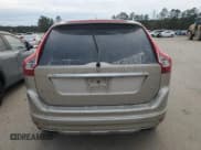 ✅ 2016 Volvo XC60 T6 Drive-E • VIN: YV449MDK8G2832756 • Lot: 83408584. Listed on Copart with Not provided. Free auction sales archive from the USA and detailed vehicle history report at DreamBid. Image 6.
