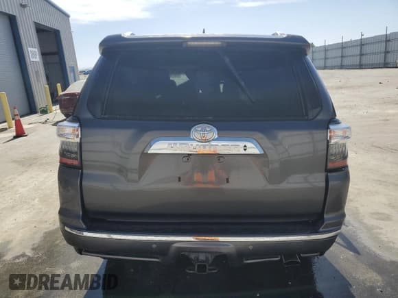 ✅ 2016 Toyota 4Runner Limited • VIN: JTEBU5JR3G5378992 • Lot: 62881985. Listed on Copart with 98,527 mi. Free auction sales archive from the USA and detailed vehicle history report at DreamBid. Image 6.