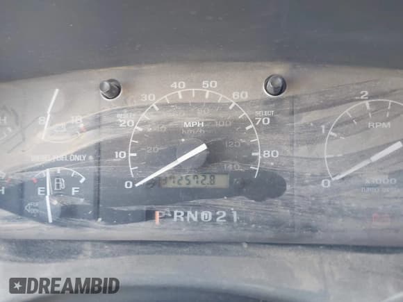 ✅ 1996 Ford F-250 • VIN: 1FTHW25F9TEB54241 • Lot: 42084358. Wystawiony na IAAI z przebiegiem 372 572 mil. Bezpłatny archiwum sprzedaży aukcyjnych z USA i szczegółowy raport historii pojazdu na DreamBid. Zdjęcie 7.