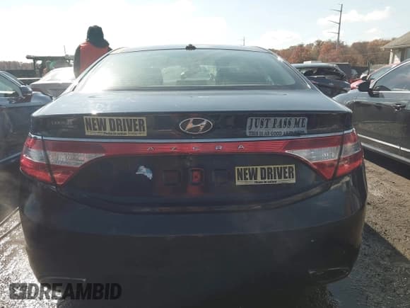 ✅ 2012 Hyundai Azera • VIN: KMHFH4JG9CA195063 • Lot: 43578936. Listed on IAAI with 167,928 mi. Free auction sales archive from the USA and detailed vehicle history report at DreamBid. Image 16.