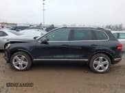 ✅ 2016 Volkswagen Touareg Lux • VIN: WVGEF9BPXGD011654 • Лот: 43754483. Опубликован ранее на IAAI с пробегом 126 520 миль. Бесплатный доступ к архиву аукционных продаж из США и подробный отчёт об истории автомобиля на DreamBid. Изображение 14.