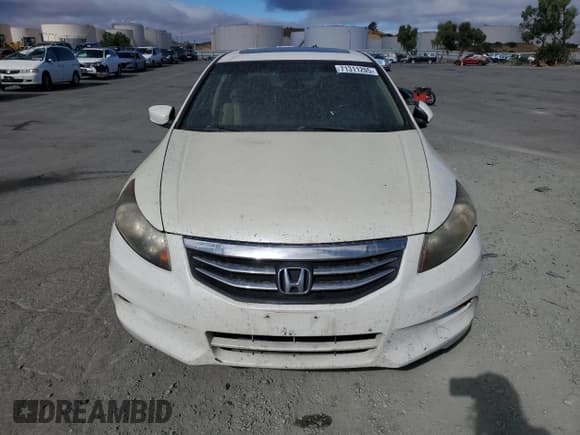 ✅ 2011 Honda Accord EX-L • VIN: 1HGCP3F83BA009300 • Лот: 71311205. Опубликован ранее на Copart с пробегом 251 921 миль. Бесплатный доступ к архиву аукционных продаж из США и подробный отчёт об истории автомобиля на DreamBid. Изображение 5.