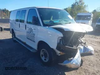 ✅ 2015 GMC Savana Cargo • VIN: 1GTW7FCF0F1908301 • Lot: 43397537. Listed on IAAI with 240,445 mi. Free auction sales archive from the USA and detailed vehicle history report at DreamBid. Image 1.