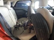 ✅ 2018 Ford Focus Titanium • VIN: 1FADP3J25JL270846 • Lot: 91349285. Wystawiony na Copart z przebiegiem 30 842 mil. Bezpłatny archiwum sprzedaży aukcyjnych z USA i szczegółowy raport historii pojazdu na DreamBid. Zdjęcie 10.