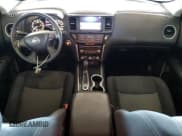 ✅ 2019 Nissan Pathfinder SL • VIN: 5N1DR2MMXKC577275 • Лот: 82176755. Опубликован ранее на Copart с пробегом 153 790 миль. Бесплатный доступ к архиву аукционных продаж из США и подробный отчёт об истории автомобиля на DreamBid. Изображение 8.