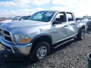 ✅ 2011 Ram 2500 Big Horn • VIN: 3D7UT2CL7BG552576 • Lot: 41719854. Wystawiony na IAAI z przebiegiem 124 524 mil. Bezpłatny archiwum sprzedaży aukcyjnych z USA i szczegółowy raport historii pojazdu na DreamBid. Zdjęcie 2.