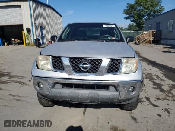 ✅ 2005 Nissan Frontier Nismo • VIN: 1N6AD07W05C431072 • Lot: 70984625. Listed on Copart with 204,543 mi. Free auction sales archive from the USA and detailed vehicle history report at DreamBid. Image 5.