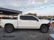 ✅ 2020 Chevrolet Silverado 1500 RST • VIN: 3GCUYEET9LG110801 • Lot: 43146146. Listed on IAAI with 145,879 mi. Free auction sales archive from the USA and detailed vehicle history report at DreamBid. Image 13.