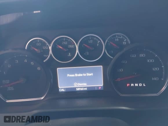 ✅ 2021 Chevrolet Silverado 1500 RST • VIN: 1GCUYEET2MZ127988 • Lot: 43469765. Wystawiony na IAAI z przebiegiem 58 960 mil. Bezpłatny archiwum sprzedaży aukcyjnych z USA i szczegółowy raport historii pojazdu na DreamBid. Zdjęcie 7.