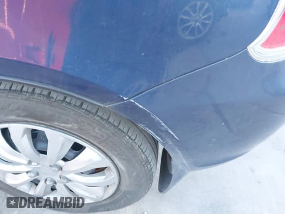 ✅ 2010 Hyundai Accent GS • VIN: KMHCM3AC2AU159944 • Лот: 41476844. Опубликован ранее на IAAI с пробегом 150 438 миль. Бесплатный доступ к архиву аукционных продаж из США и подробный отчёт об истории автомобиля на DreamBid. Изображение 16.