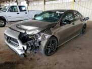 ✅ 2020 Mercedes-Benz A 220 • VIN: W1K3G4FB4LW043532 • Lot: 51285845. Wystawiony na Copart z przebiegiem 21 863 mil. Bezpłatny archiwum sprzedaży aukcyjnych z USA i szczegółowy raport historii pojazdu na DreamBid. Zdjęcie 1.