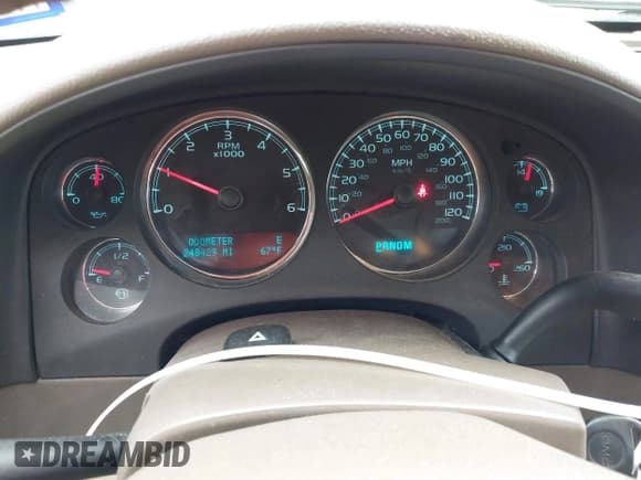 ✅ 2010 GMC Sierra 1500 • VIN: 3GTXKWE26AG242746 • Лот: 41892737. Опубликован ранее на IAAI с пробегом 248 429 миль. Бесплатный доступ к архиву аукционных продаж из США и подробный отчёт об истории автомобиля на DreamBid. Изображение 7.