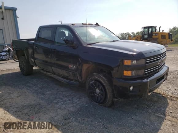 ✅ 2017 Chevrolet Silverado 2500HD LT • VIN: 1GC1KVEG3HF110809 • Lot: 60351175. Listed on Copart with 69,744 mi. Free auction sales archive from the USA and detailed vehicle history report at DreamBid. Image 4.