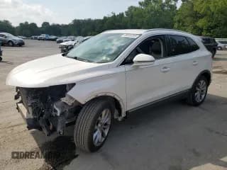 ✅ 2017 Lincoln MKC Select • VIN: 5LMTJ2DH6HUL68184 • Lot: 68035205. Wystawiony na Copart z przebiegiem 109 143 mil. Bezpłatny archiwum sprzedaży aukcyjnych z USA i szczegółowy raport historii pojazdu na DreamBid. Zdjęcie 1.