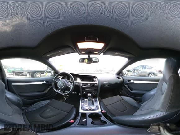 ✅ 2014 Audi S5 Premium Plus • VIN: WAUCGAFR7EA067066 • Lot: 43265486. Wystawiony na IAAI z przebiegiem 111 350 mil. Bezpłatny archiwum sprzedaży aukcyjnych z USA i szczegółowy raport historii pojazdu na DreamBid. Zdjęcie 19.