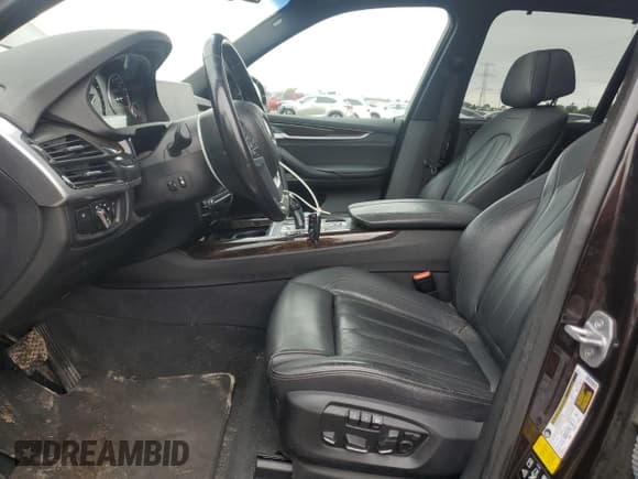 ✅ 2017 BMW X5 xDrive35d • VIN: 5UXKS4C31H0U05259 • Лот: 69351975. Опубликован ранее на Copart с пробегом 133 685 миль. Бесплатный доступ к архиву аукционных продаж из США и подробный отчёт об истории автомобиля на DreamBid. Изображение 7.