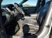 ✅ 2015 Ford Explorer Limited • VIN: 1FM5K7F84FGB64210 • Lot: 90820945. Wystawiony na Copart z przebiegiem 114 512 mil. Bezpłatny archiwum sprzedaży aukcyjnych z USA i szczegółowy raport historii pojazdu na DreamBid. Zdjęcie 7.