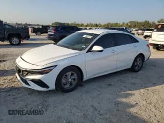 ✅ 2024 Hyundai Elantra SE • VIN: KMHLL4DG9RU821280 • Lot: 86333435. Listed on Copart with 9,425 mi. Free auction sales archive from the USA and detailed vehicle history report at DreamBid. Image 1.