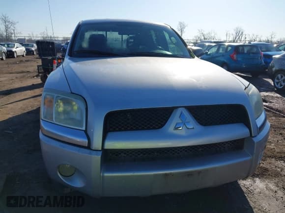 ✅ 2006 Mitsubishi Raider LS • VIN: 1Z7HT28K86S580062 • Lot: 41766477. Wystawiony na IAAI z przebiegiem 255 704 mil. Bezpłatny archiwum sprzedaży aukcyjnych z USA i szczegółowy raport historii pojazdu na DreamBid. Zdjęcie 6.