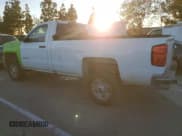 ✅ 2017 Chevrolet Silverado 2500HD Work Truck • VIN: 1GC0CUEG5HZ371196 • Lot: 83695604. Wystawiony na Copart z przebiegiem 403 741 mil. Bezpłatny archiwum sprzedaży aukcyjnych z USA i szczegółowy raport historii pojazdu na DreamBid. Zdjęcie 2.