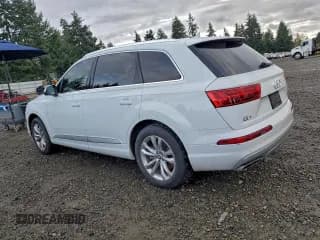 ✅ 2017 Audi Q7 Premium • VIN: WA1AHAF78HD038727 • Лот: 93865985. Опубликован ранее на Copart с пробегом 68 980 миль. Бесплатный доступ к архиву аукционных продаж из США и подробный отчёт об истории автомобиля на DreamBid. Изображение 2.