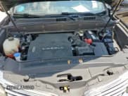 ✅ 2018 Lincoln MKX Select • VIN: 2LMPJ6KR2JBL25520 • Лот: 67247015. Опубликован ранее на Copart с пробегом 84 092 миль. Бесплатный доступ к архиву аукционных продаж из США и подробный отчёт об истории автомобиля на DreamBid. Изображение 12.